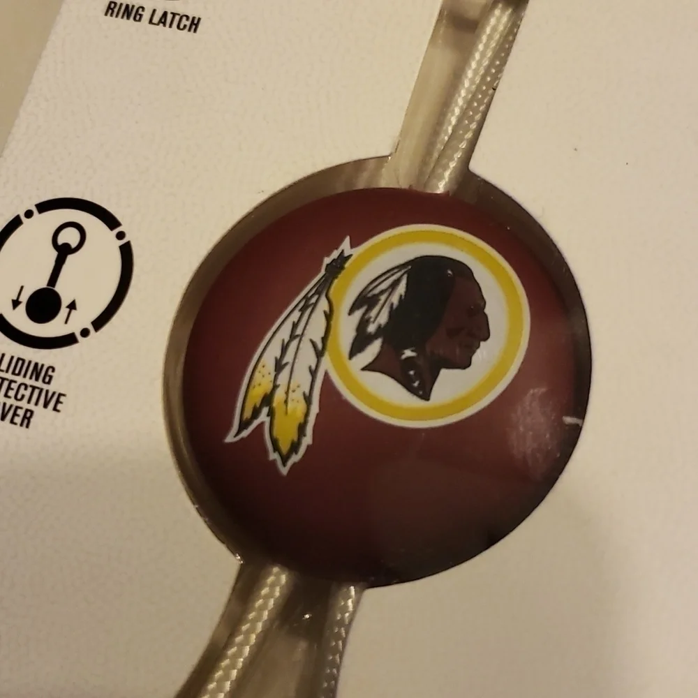 NEW NFL Washington Redskins Football Team USB Cable Clip Lightning Cable